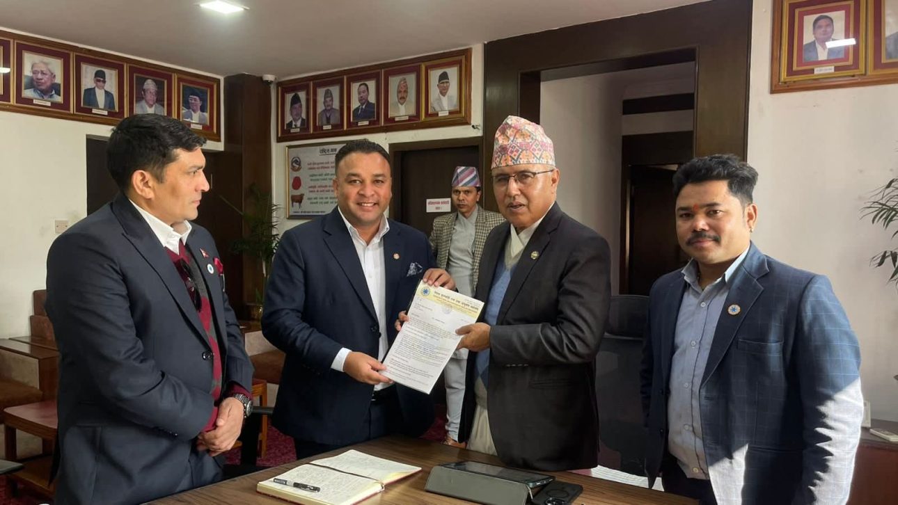 सुनचाँदीमा विलासिता शुल्क र भ्याट खारेज गर्न सुनचाँदी रत्न तथा आभूषण महासंघको माग